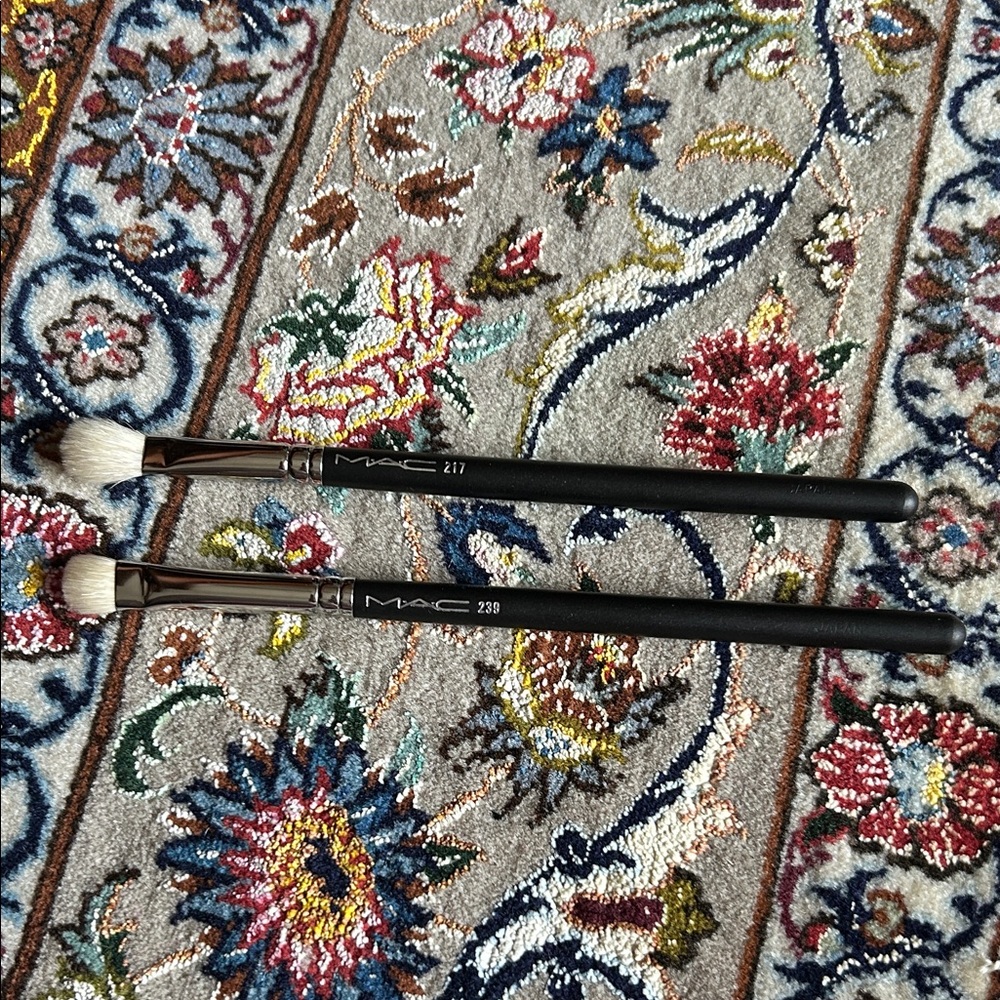 MAC Cosmetics Black Handle Brushes with White Bristles